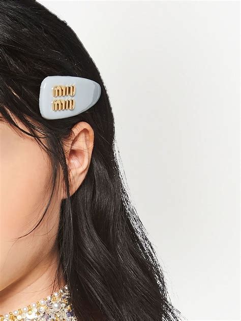 miu hair clips